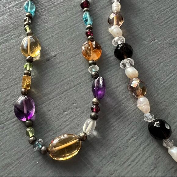 2 Beaded Necklaces - Picture 3 of 7